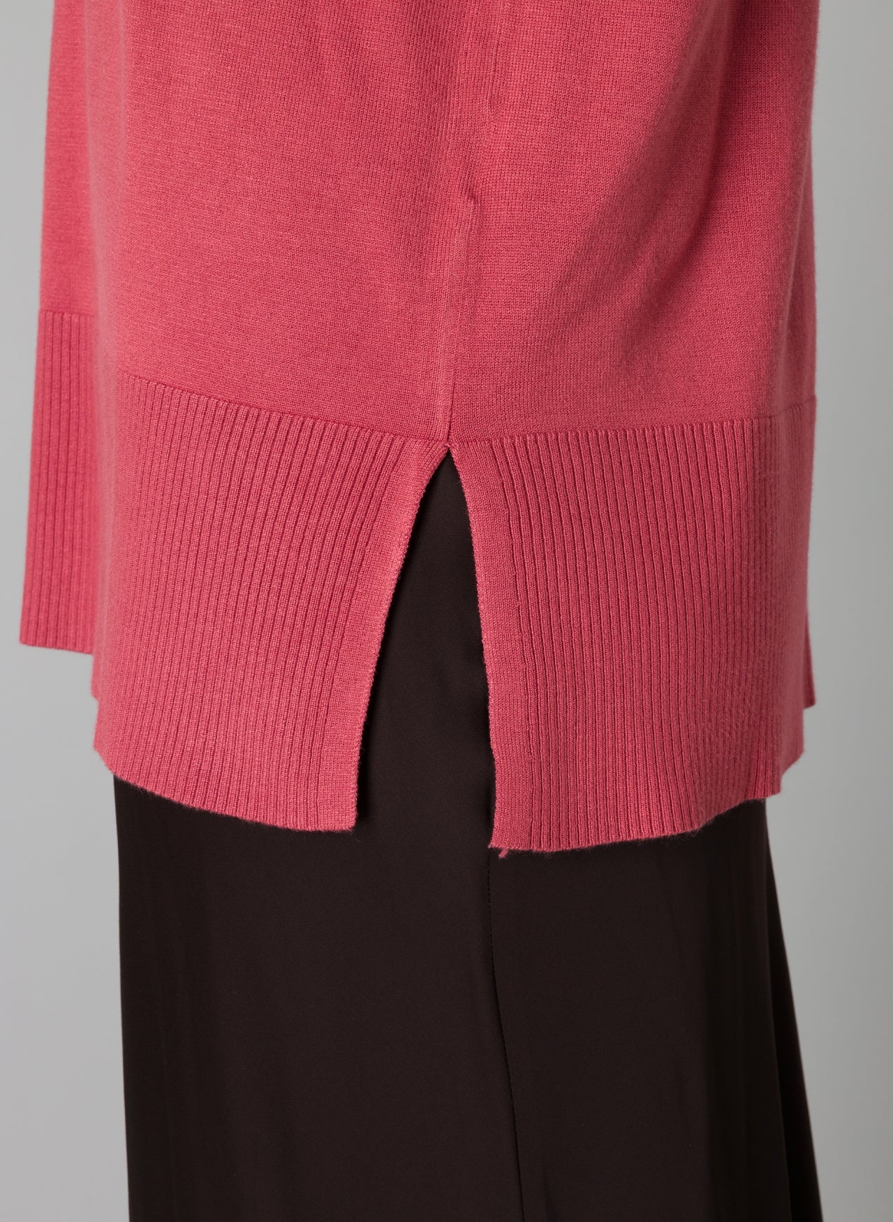 Ojal Long Sleeve Sweater
